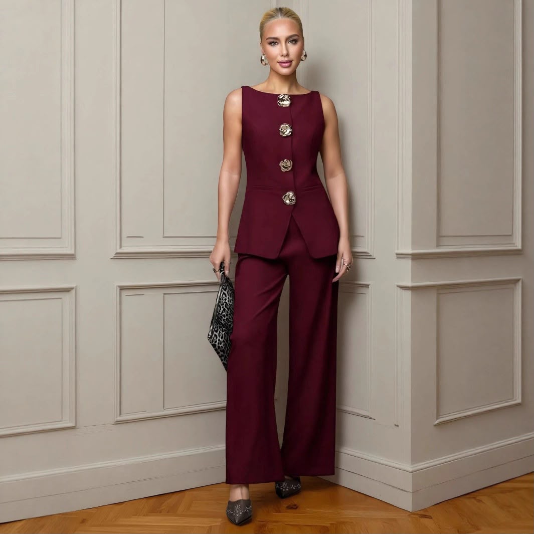 THE BOLD BUTTON CO-ORD - Image 1