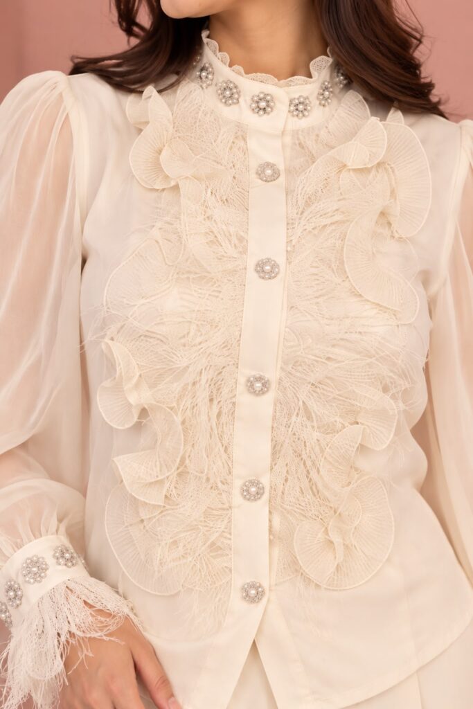 ELARA FEATHER SHIRT