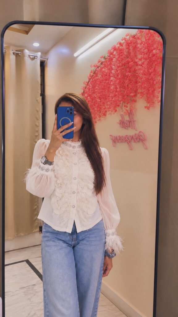 ELARA FEATHER SHIRT